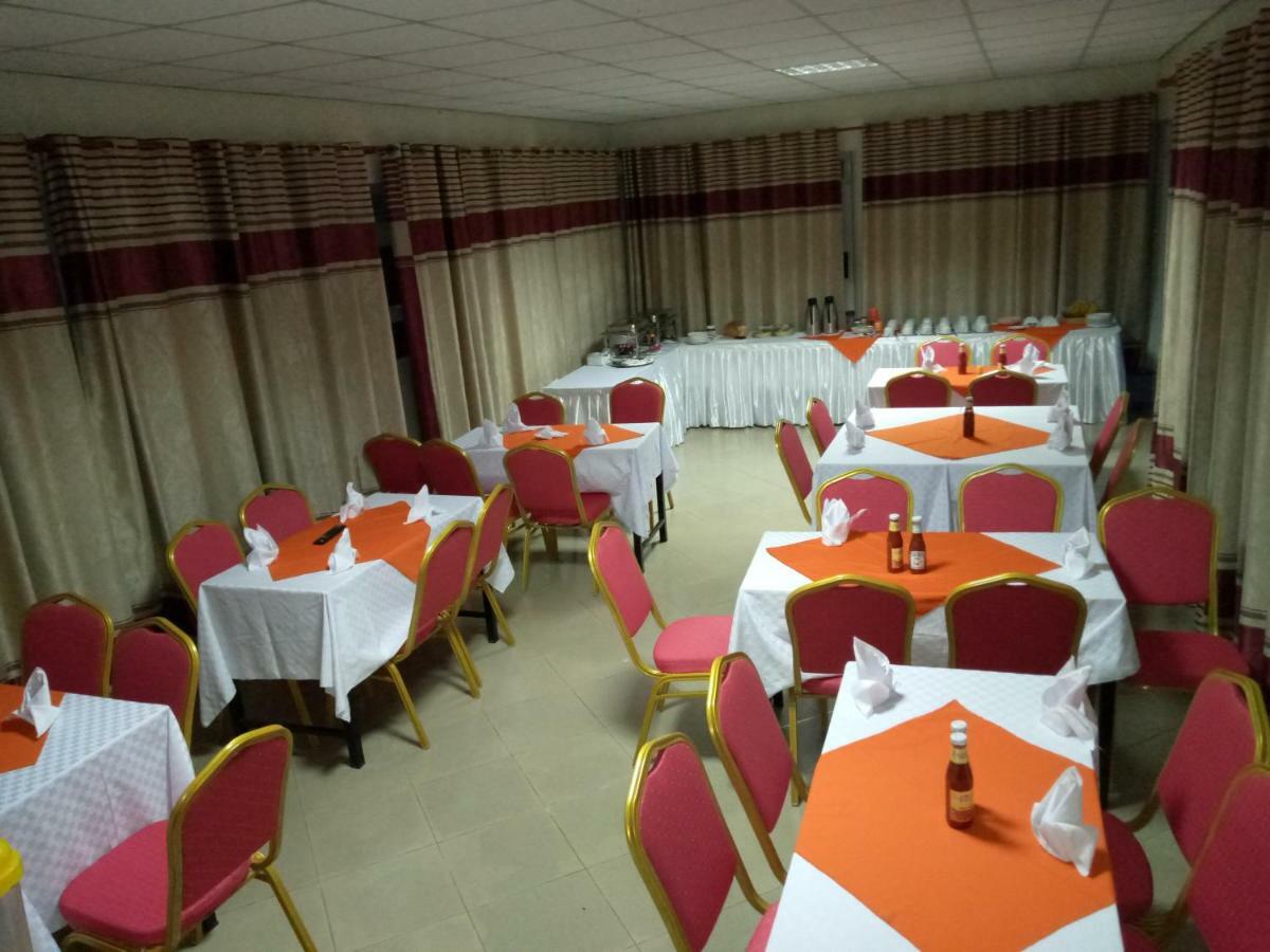 Country Motel Koboko Arua Екстер'єр фото